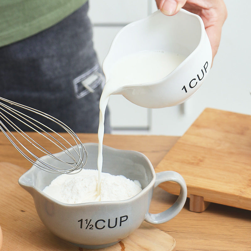 Minimalist Ceramic Measuring Cup Set
